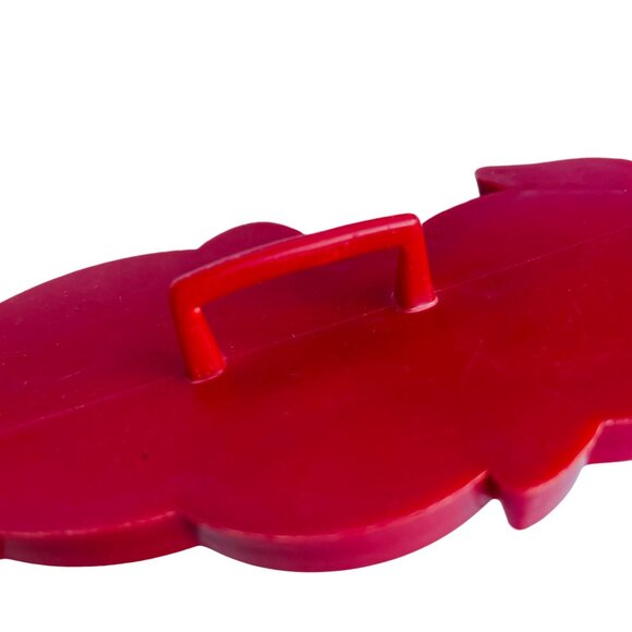 Pig-Shaped Plastic Cookie Cutter With Handle For Baking Enthusiasts Vintage Red - Picture 3 of 4